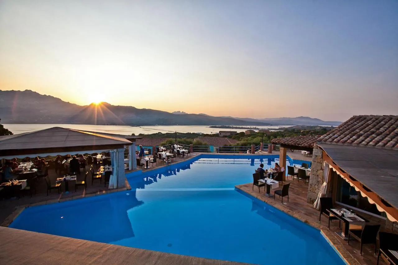 Apartments In Residence With Swimming Pool In Porto Rotondo Aparthotel