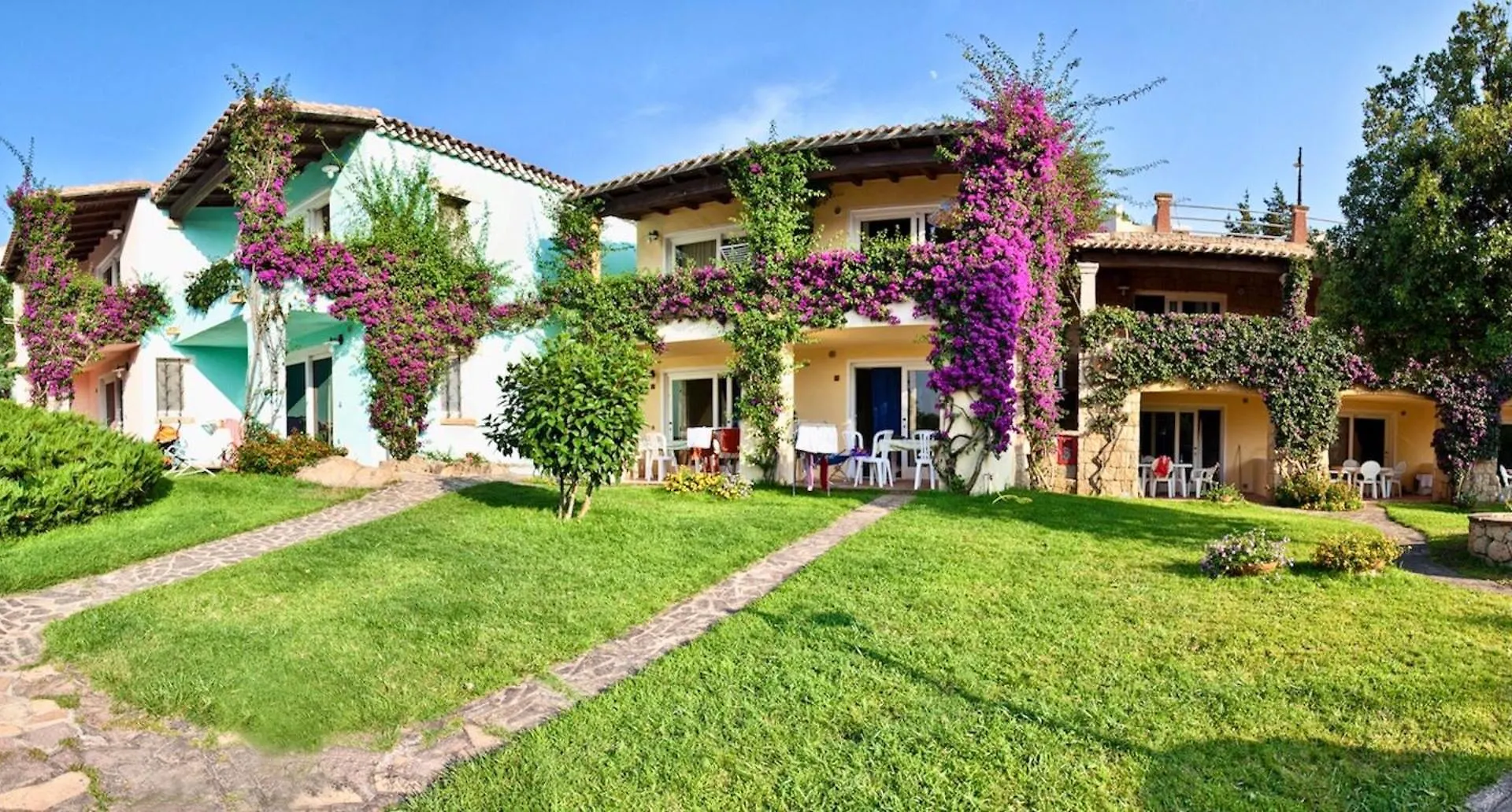 Apartments In Residence With Swimming Pool In Porto Rotondo