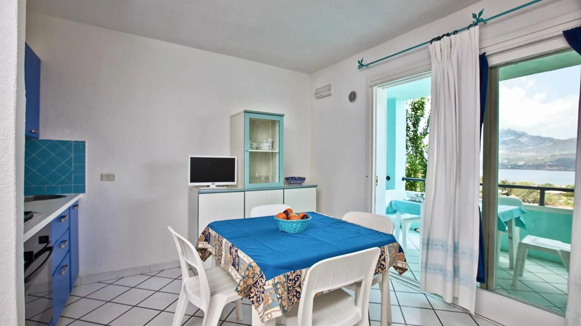 Apartments In Residence With Swimming Pool In Porto Rotondo 0*,  Italien